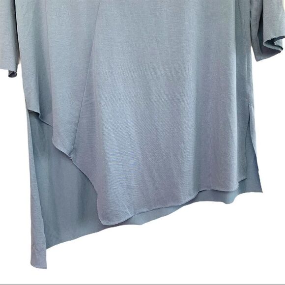 Moiety V Neck Asymmetrical Hem Top - Picture 3 of 4